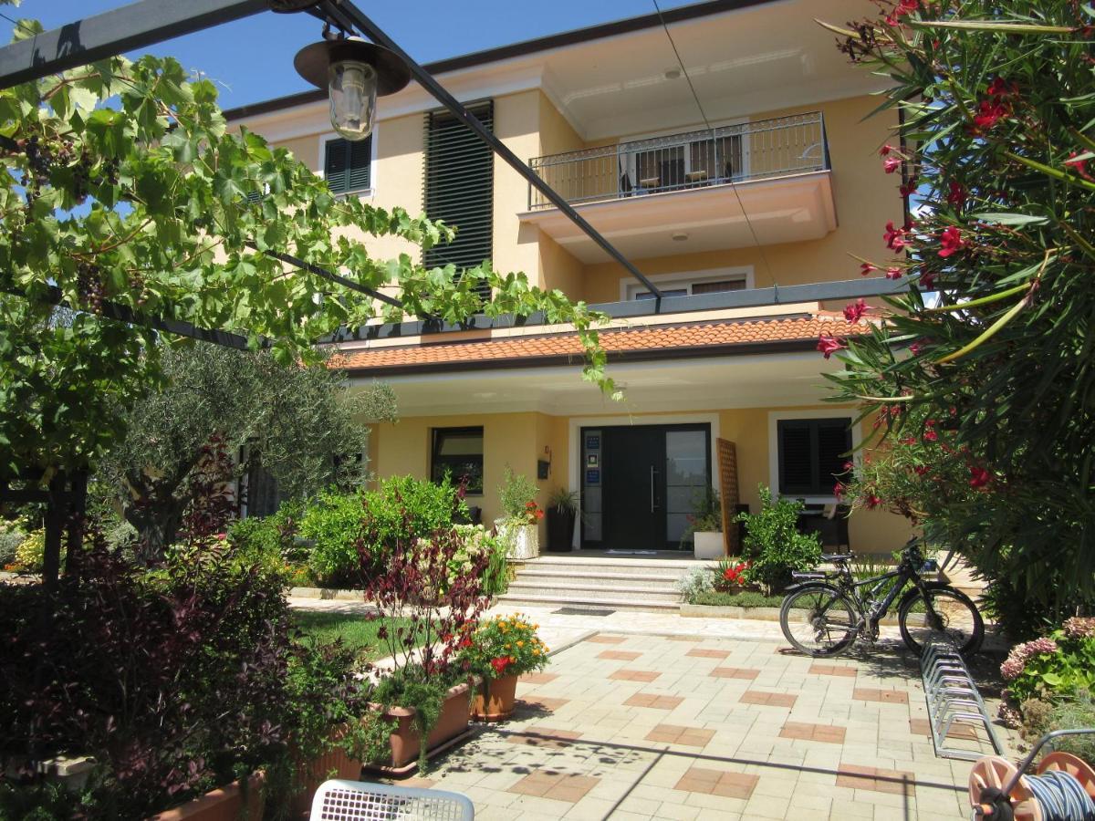 Villa Ema Rovinj Buitenkant foto